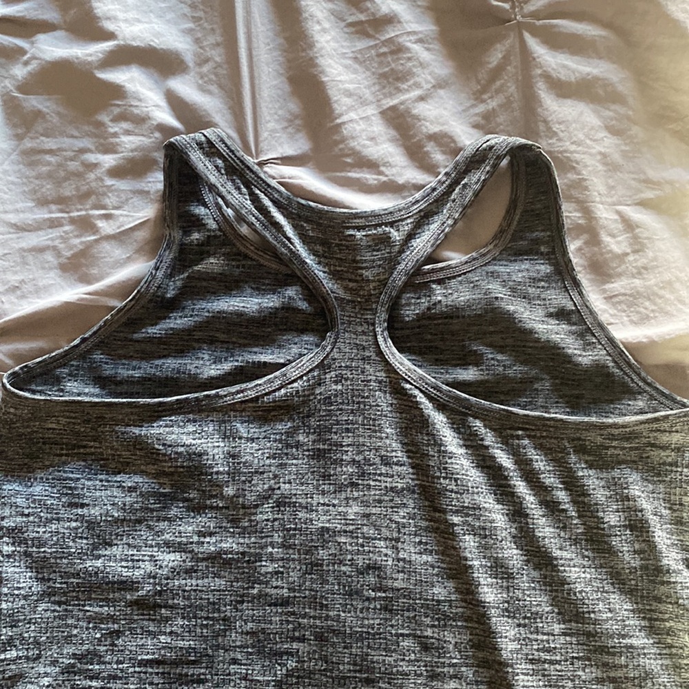 Athleta Racerback tank XL - Picture 3 of 3